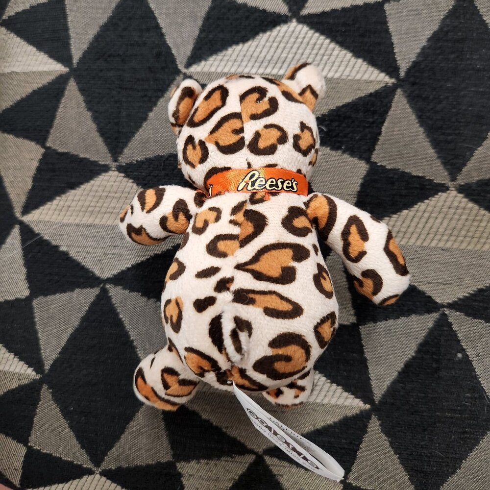 Reeces Bear - Picture 2 of 3